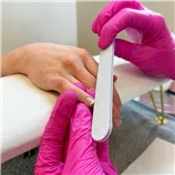 Odstranění gelových laků ke službě