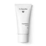 DR. HAUSCHKA Vyživujúci pleťový make-up s minerálnymi pigmentmi