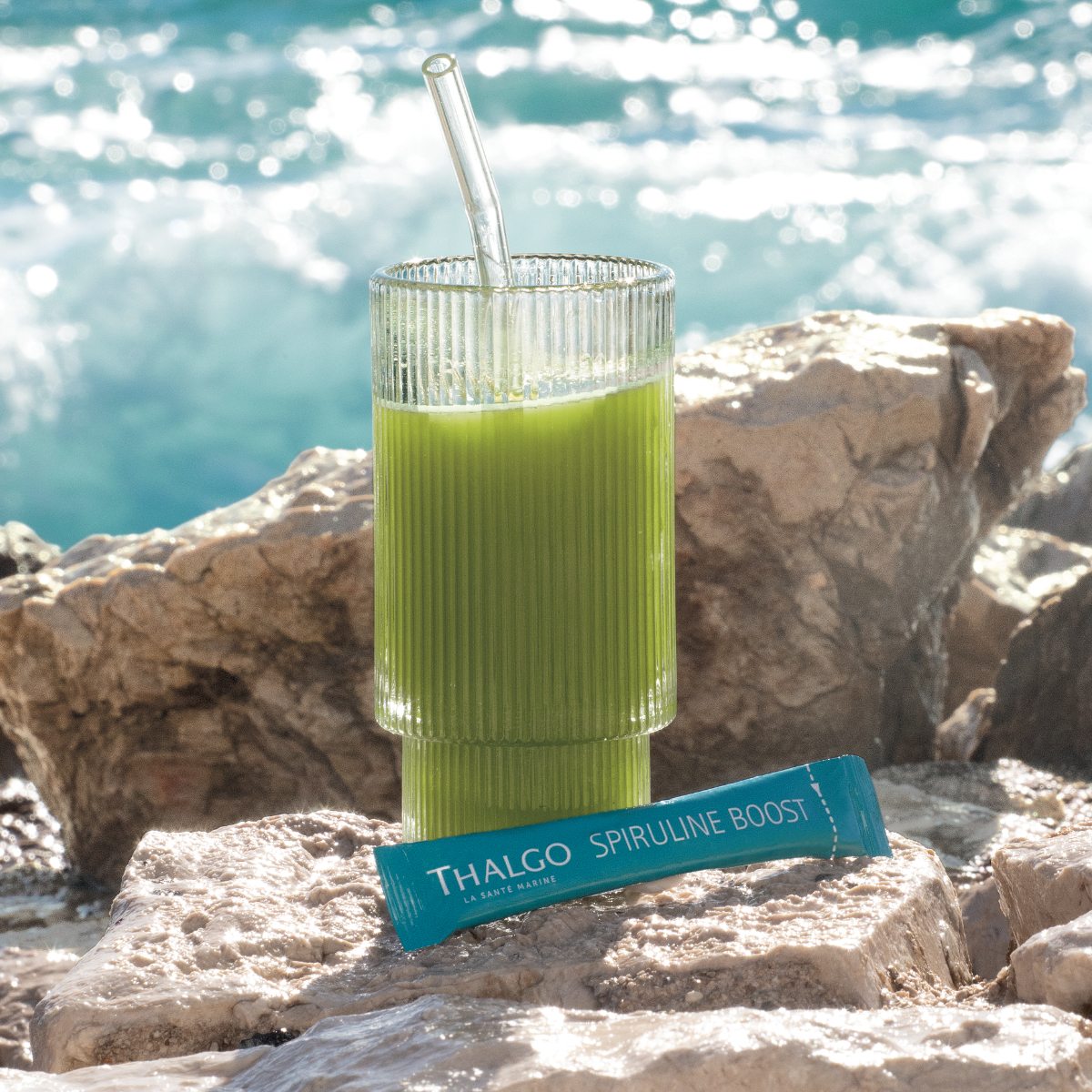 výživný nápoj výživový doplnok Spiruline Boost Thalgo